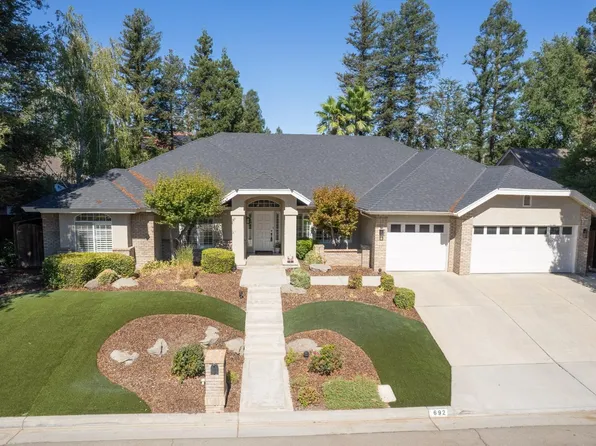 692 E Blue Ridge Rd, Fresno, CA 93720