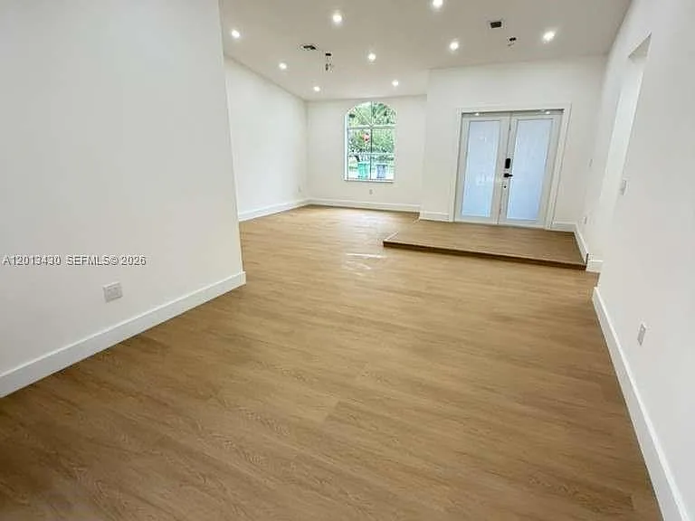 18121 SW 152nd Ct — Photo 11