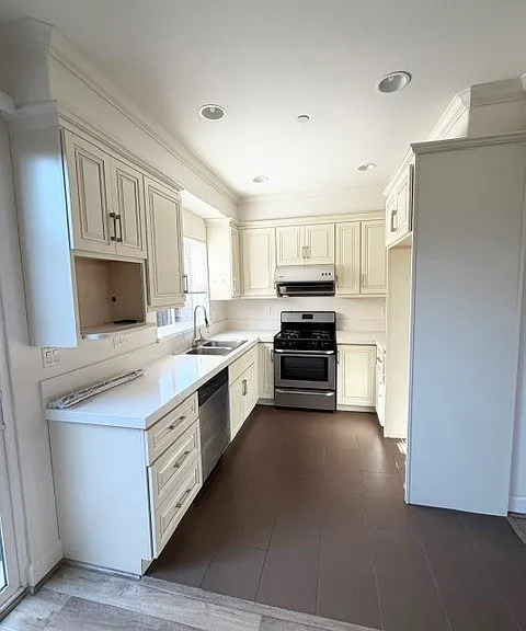798 S Stoneman Ave — Photo 3