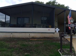 201 Edelweiss Dr, Winter Haven, FL 33881