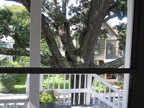 Front entrance view-deck_04242014