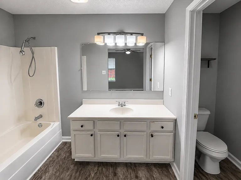 1209 Fielding Dr — Photo 12