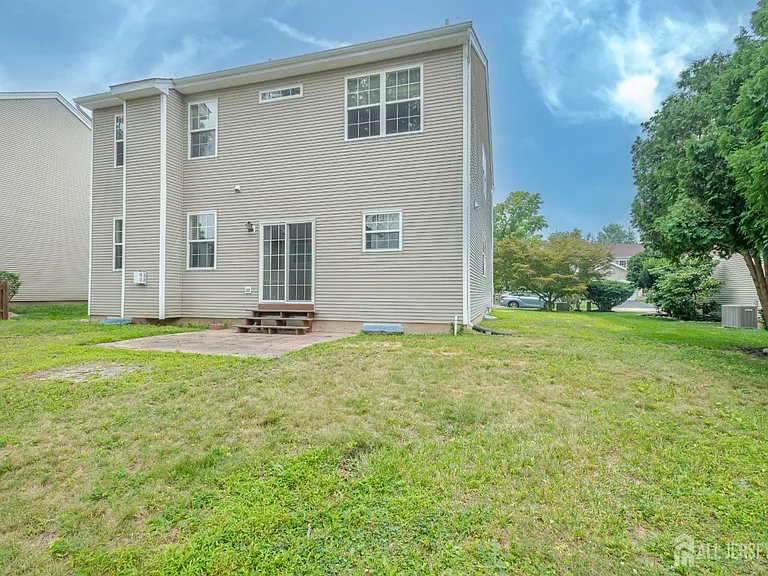 71 Manley Rd — Photo 28