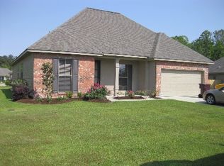 9194 Millikens Bnd, Denham Springs, LA 70726