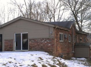 2371 Cornelia St, Washington, PA 15301