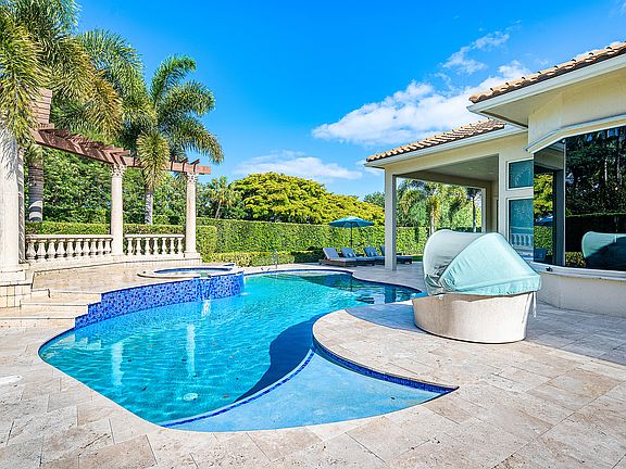 5th image of 8927 Oakland Hills Drive