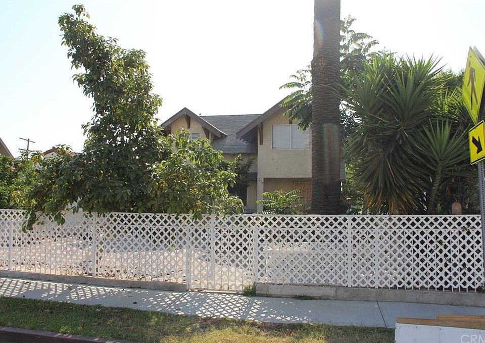 1st image of 4828 S Gramercy Pl