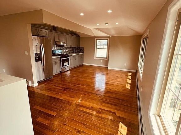 2nd image of 146-34 177th St Floor 2