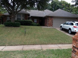 10125 Regent Row, Fort Worth, TX 76126