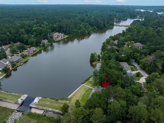5th image of 2151 Greentree Dr