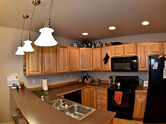 4th image of 2889 N 27th Ave APT 3