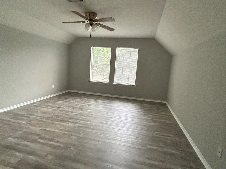 6013 Abilene Trl — Photo 12