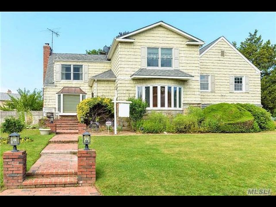 1st image of 1304 Harbor Rd