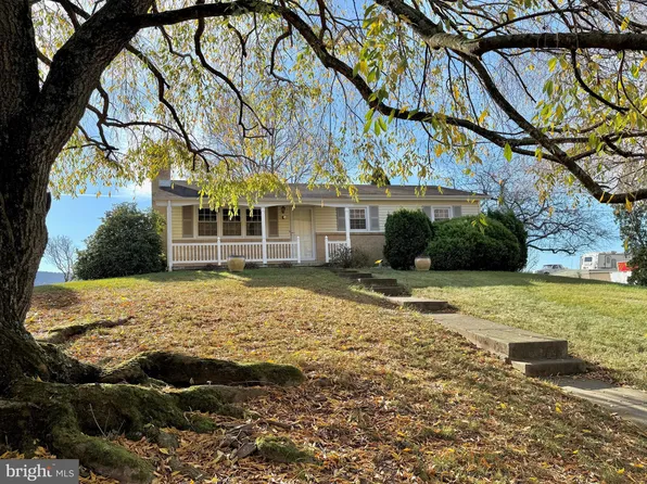 410 W Wiconisco St, Muir, PA 17957