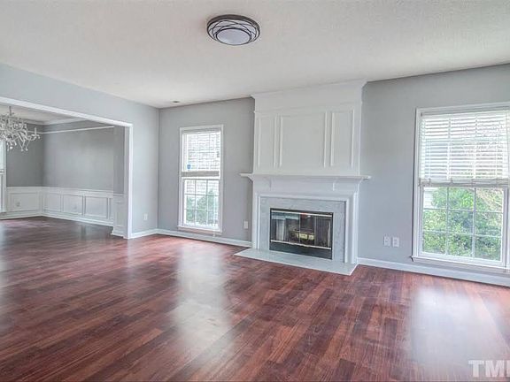 2nd image of 5005 Bridgewood Dr