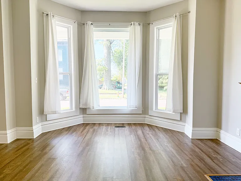 28 E Powell Ave #A — Photo 20