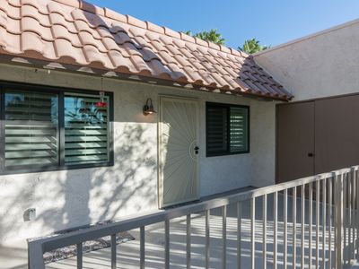 356 W Santa Elena Rd, Palm Springs, CA, 92262