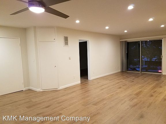 2nd image of 1827 Veteran Ave APT 14