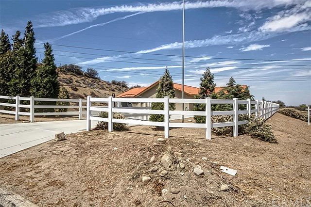 1st image of 6790 Monterey Dr