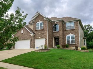 4153 Roland Creek Dr, Cincinnati, OH 45245