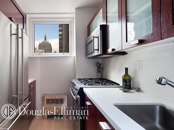 2nd image of 211 E 46th St #12A
