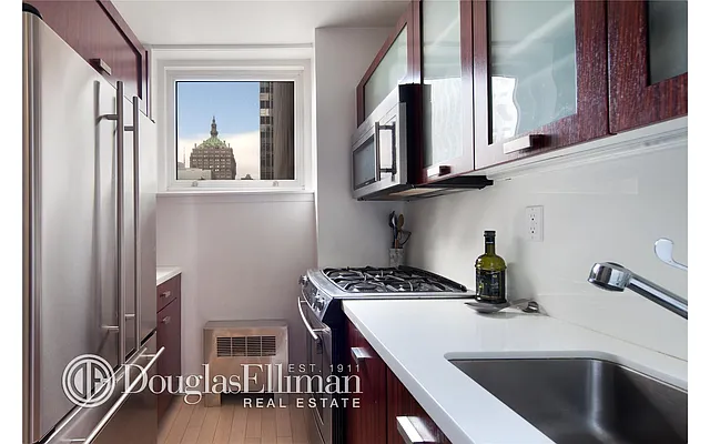 Rented by Douglas Elliman | media 2