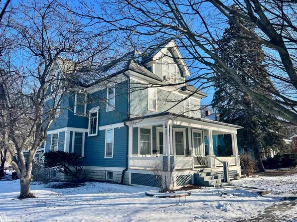 303 N Court St, Fairfield, IA 52556