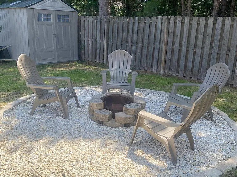 127 Chinese Fir Ct — Photo 22