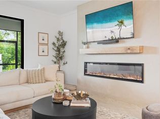 9375 Foxglove Ln, Naples, FL 34120