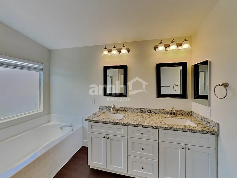 6837 Baby Jade Ct — Photo 11