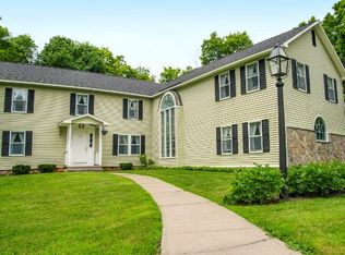 9689 Powell Rd, Holland Patent, NY 13354