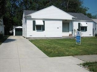 1414 Eastwood Ave, Mayfield Heights, OH 44124