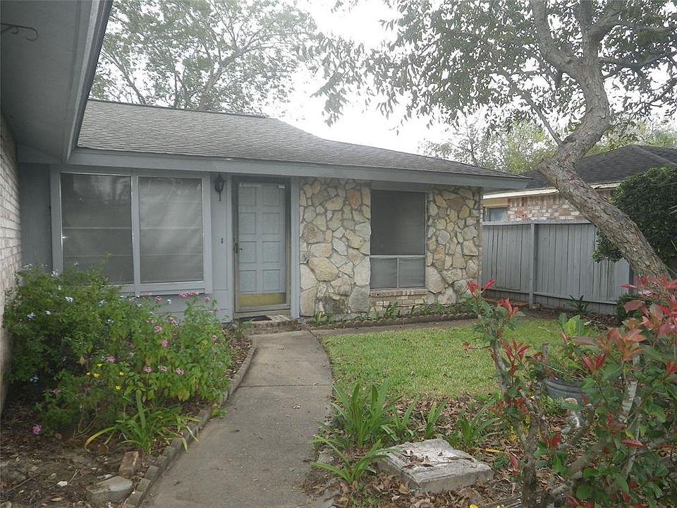 1st image of 16639 Barcelona Dr