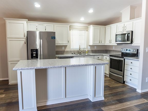 5th image of 5528 E 34th Pl