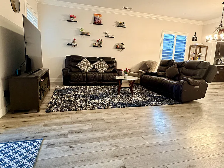2930 Shady Acres Loop — Photo 16