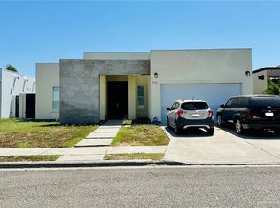 214 Driftwood Ave, Mission, TX 78572