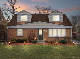 330 Iroquois Rd, Hillside, IL 60162