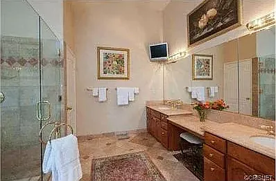 16042 Woodley Park Ln — Photo 19