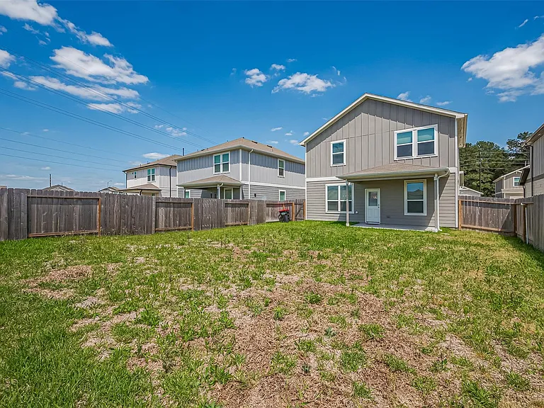 17711 Vernonia Ln — Photo 34