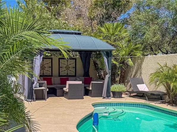 7912 Coral Point Ave, Las Vegas, NV 89128