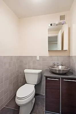 Rented by Compass | media 9