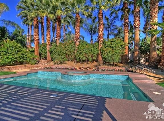 4th image of 78840 La Palma Dr
