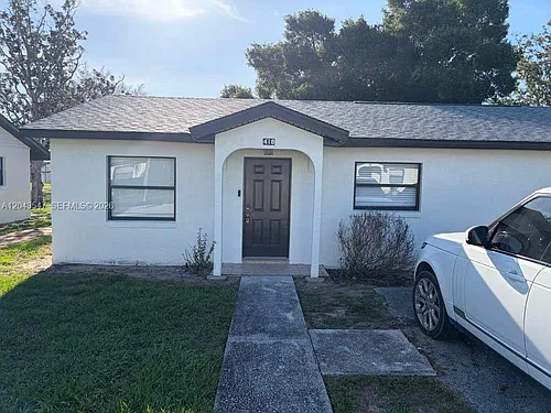 418 Las Palmas Cir #0 Photo 1