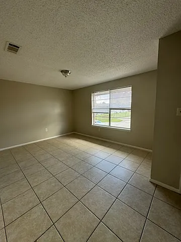 1015 Shilo Dr #D — Photo 5