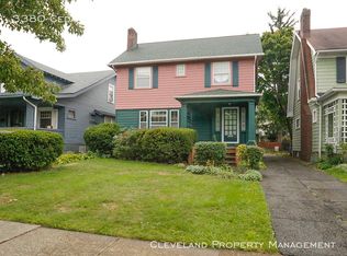 3380 Cedarbrook Rd, Cleveland Heights, OH 44118