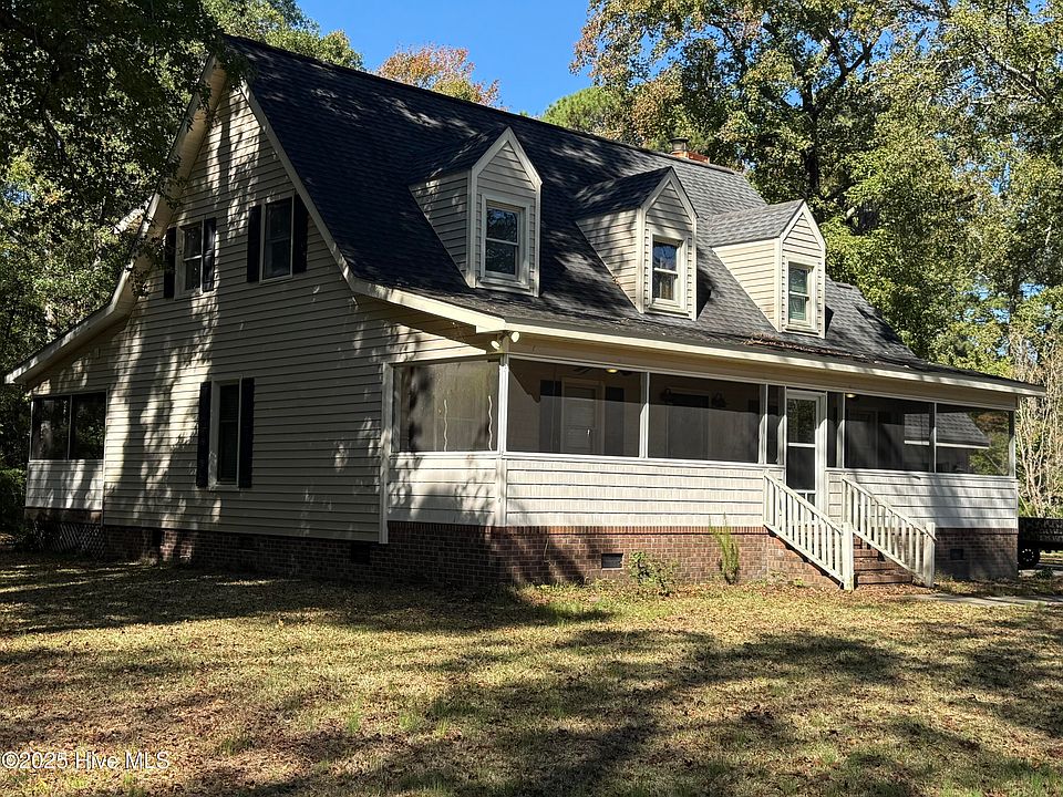 1st image of 153 Kelly Drive