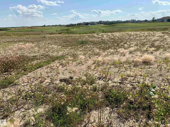 17 Whitetail Cres, Mundare, AB T0B 3H0