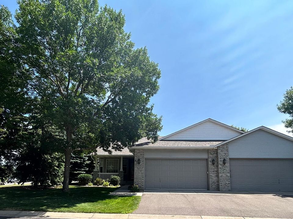 1st image of 811 Woodduck Dr