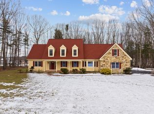 24 Random Rd, Rye, NH 03870