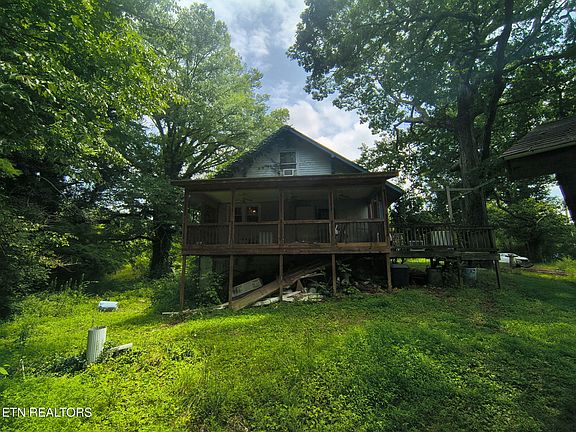 2nd image of 1122 Ruritan Rd